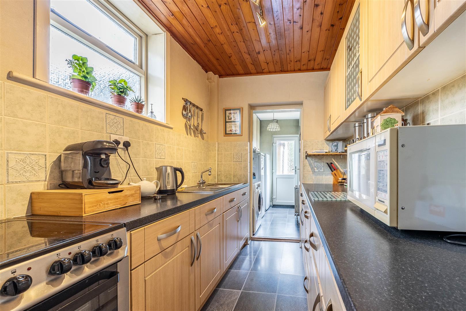 Kitchen/Utility Room